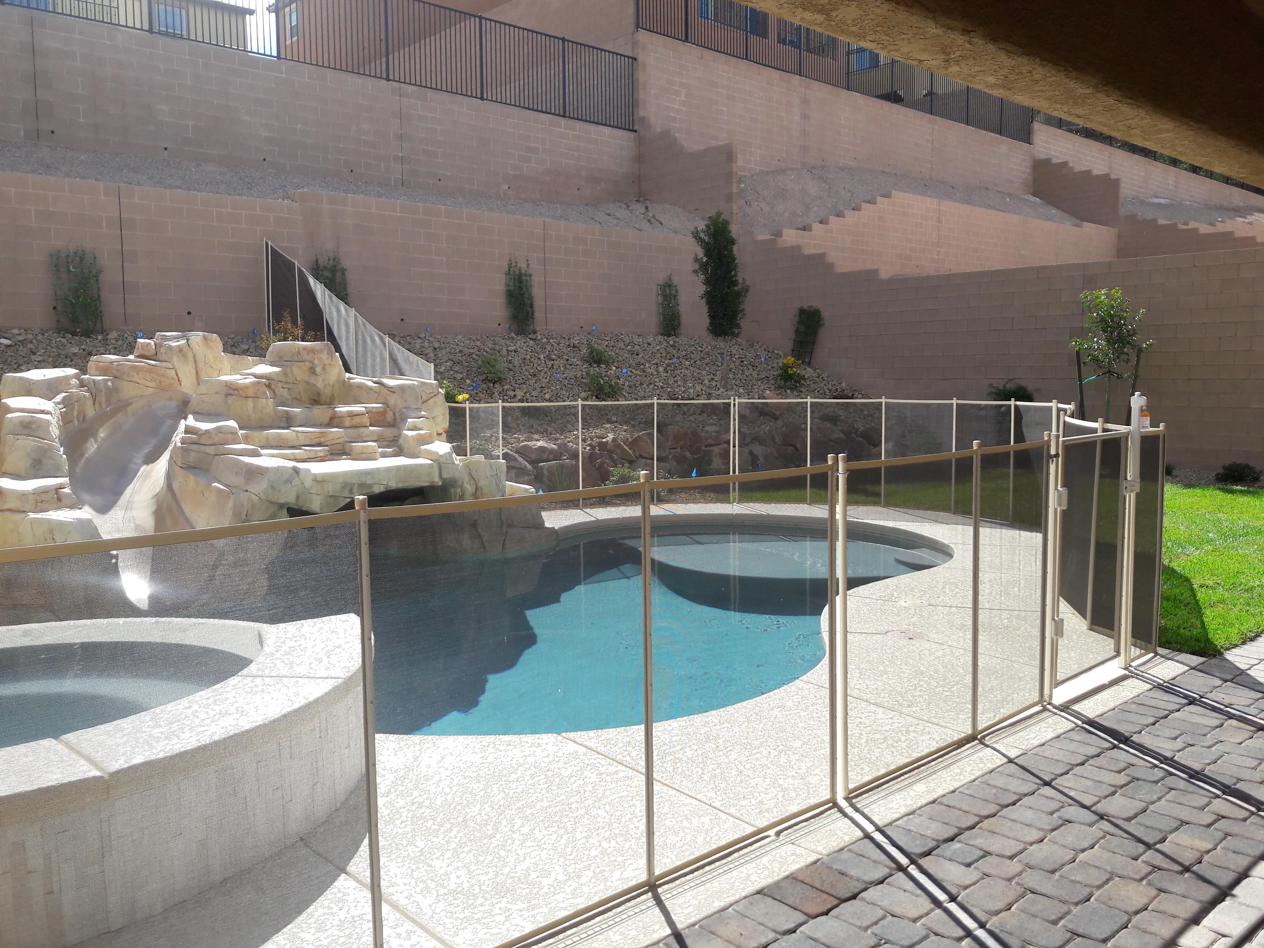 pool safety fences, safety fence, pool gate from Safe Defenses Las Vegas